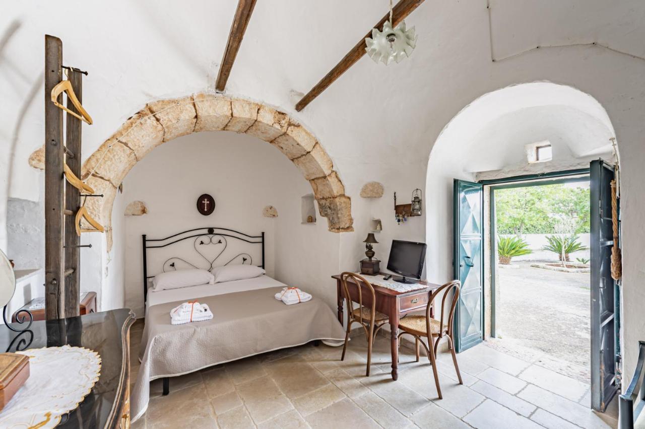 Trullo Saraceno By Rentbeat Ostuni Exterior foto