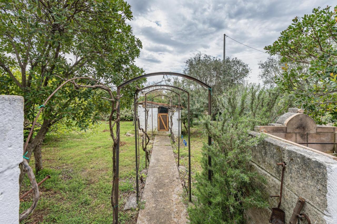 Trullo Saraceno By Rentbeat Ostuni Exterior foto
