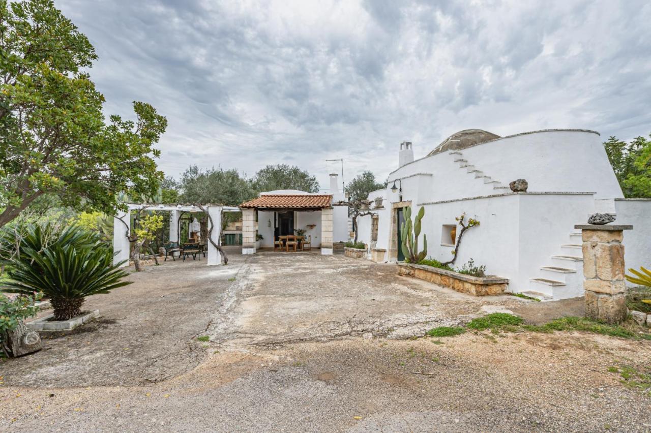 Trullo Saraceno By Rentbeat Ostuni Exterior foto